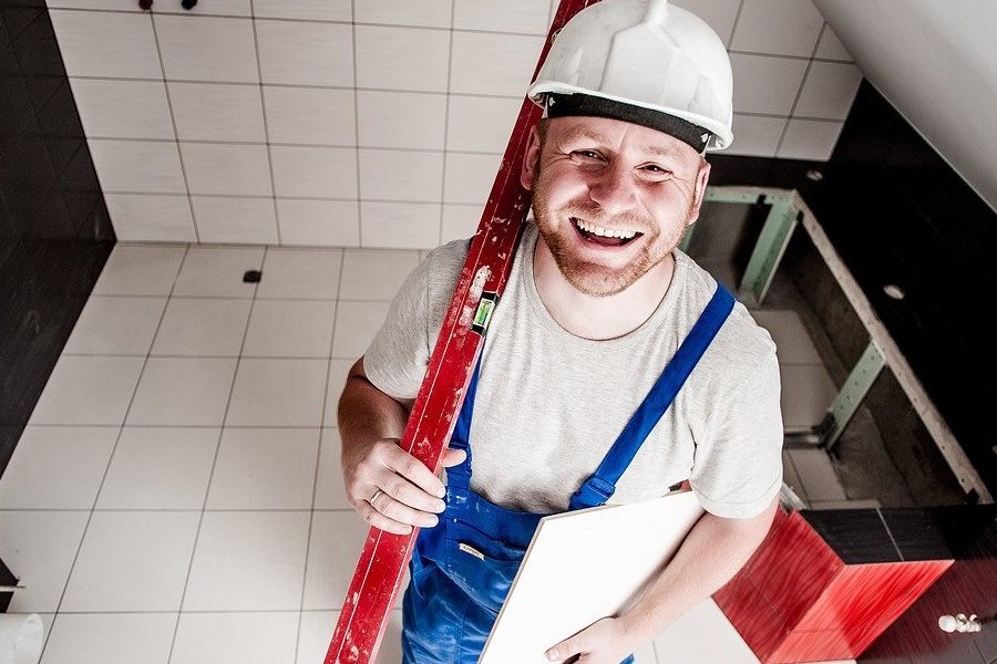 Ustalanie poziomu a urządzenia laserowe.